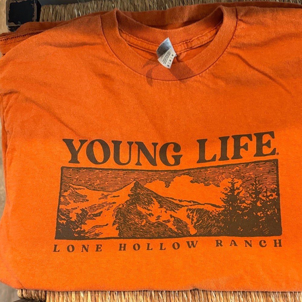 Young life lone hollow ranch short sleeve T , medium